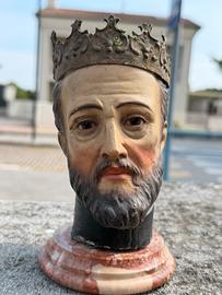 Antica testa di santo  in terracotta