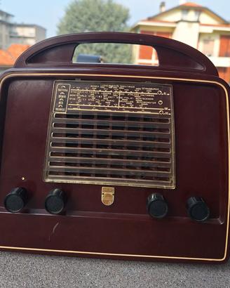 Radio d'epoca portatile Philips - Anni '50