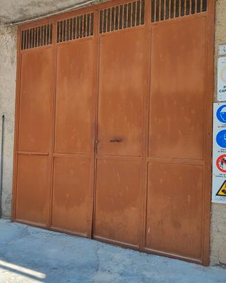 Portone in ferro 3x3