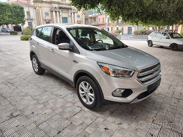 Ford Kuga 2.0 TDCI AWD 