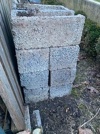 Blocco cemento cavo