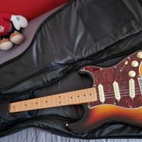 Eko S-300V MN Sunburst chitarra elettrica strato