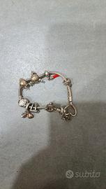 bracciale Pandora con ciondoli 