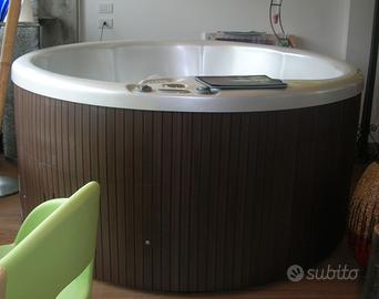 MINIPISCINA IDROMASSAGGIO DA ESTERNO ROTONDA