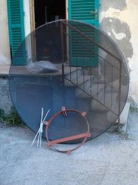 Parabola in Alluminio forato diametro 173cm