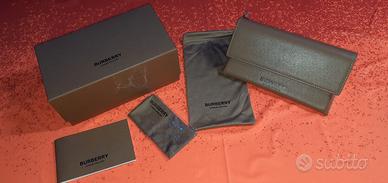 Burberry Scatola, Custodia, Astuccio e Panno Puliz