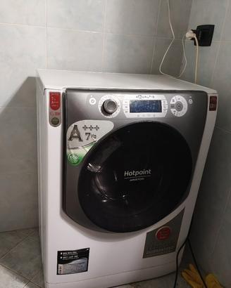 Lavatrice Hotpoint Ariston Aqualtis 7 Kg Slim