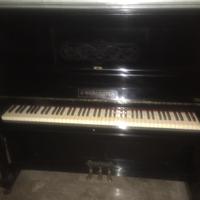 Pianoforte verticale