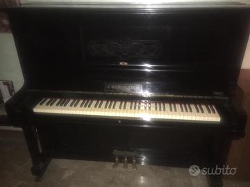 Pianoforte verticale