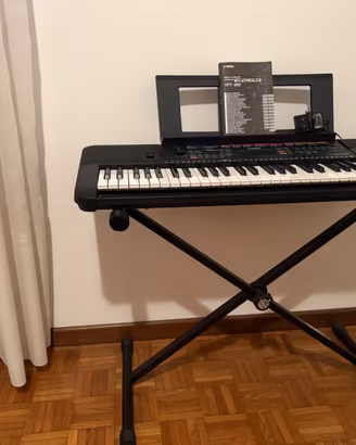 Tastiera Yamaha PSR E-263 61 tasti