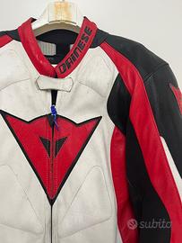 Tuta Dainese per moto da corsa