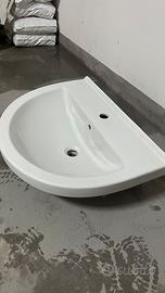 Lavabo bagno con colonna