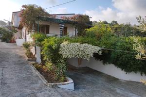 Castellabate villetta con terrazza