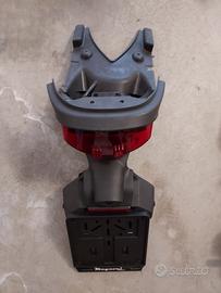 Codone portatarga street triple