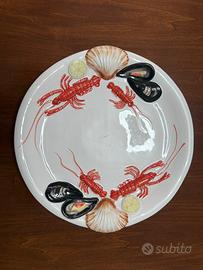 piatto da portata vintage con frutti di mare