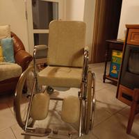 sedia a rotelle 