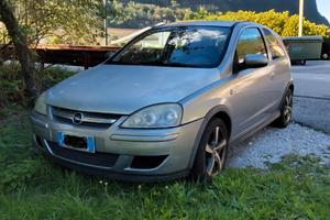 Opel corsa 1.2 enjoy 