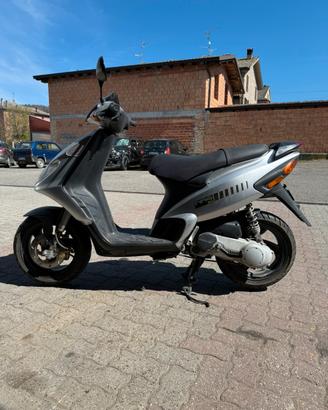 Piaggio energy 50