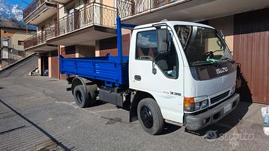 isuzu npr 
