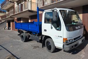 isuzu npr 