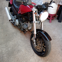 Ducati moster 750