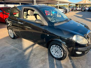 Lancia Ypsilon 1.2 Argento