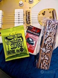 Corde chitarra Ernie Ball, Cinghia e Strap Lock