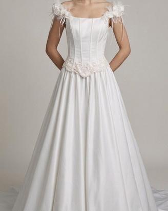 Abito da sposa avorio chiaro nuovo