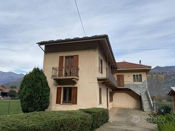 VAIE - CASA INDIPENDENTE CON GIARDINO E BOX AUTO