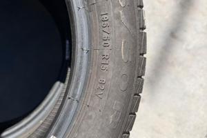 Gomme   Pirelli  195/50  R15  82 v
