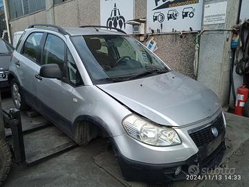 FIAT SEDICI 1.9 TD 2004 D19AA PER RICAMBI