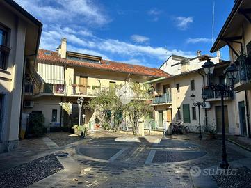 BOX A TREZZO SULL'ADDA