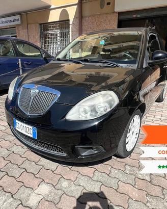 LANCIA Ypsilon 1.2 69 CV Diva