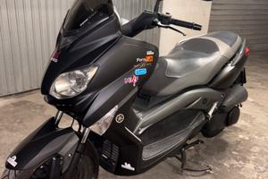 X-max 250 Momodesign