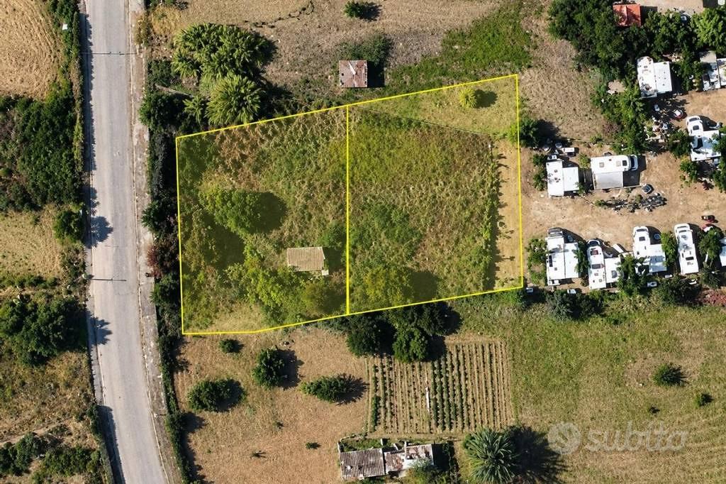 Terreno di 14000 m² a Badolato - Vista 2