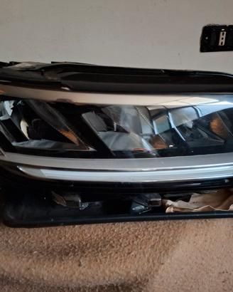 Volkswagen T Roc  2021 faro led