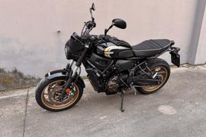 Yamaha XSR 700 - 1850 km - garanzia 2030
