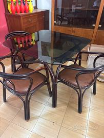 Tavolo con sedie stile Mid Century Modern - Thonet