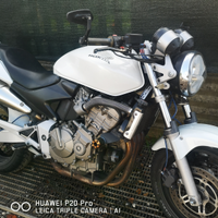 Honda hornet 600