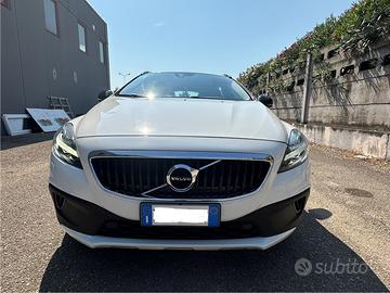 Volvo V40 cross country