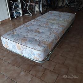Reti letto singolo in acciaio con materasso 2pz