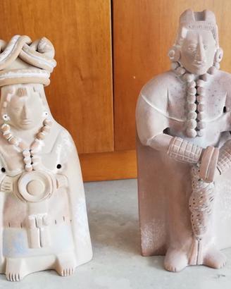 Statue messicane in terracotta