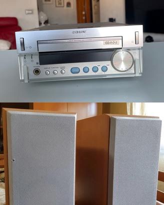 Sony stereo con 2 casse originali abbinate
