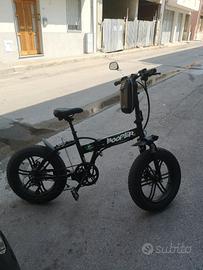 Bici fat bike elettrica