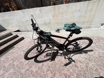 Bici elettrica rockrider e-st 520