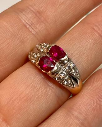 Anello in oro giallo e bianco con zirconi e pietre