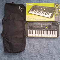 tastiera musicale portatile CASIO SA-46 e custodia