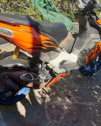 APRILIA SR 50