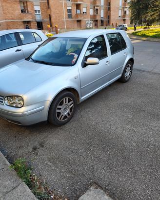 Volkswagen golf 4