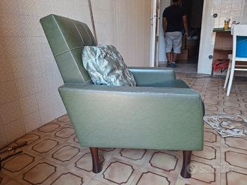 poltrone in pelle 